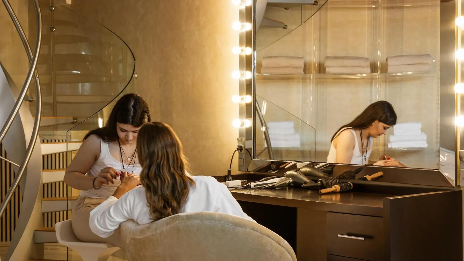 Agl Luxury Villas Mykonos Town